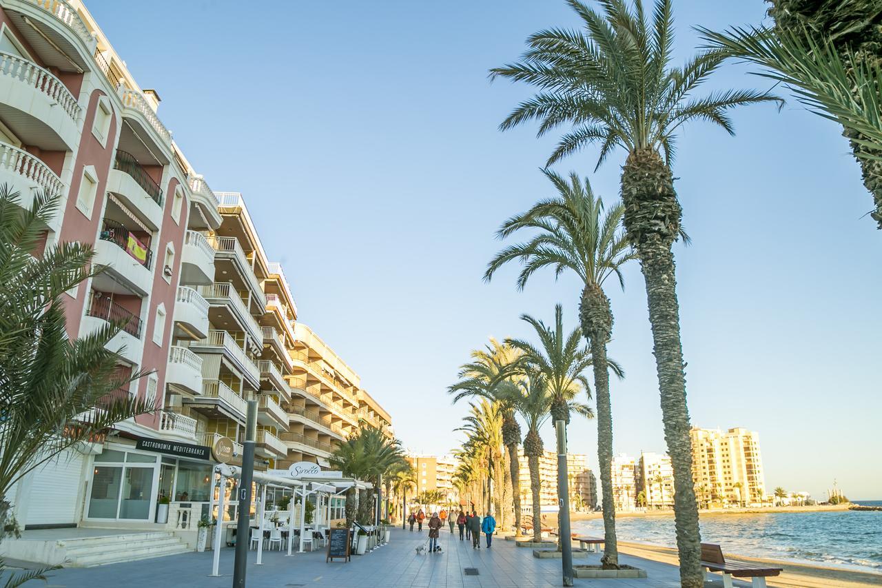Homely Apartments Radio Murcia Torrevieja Buitenkant foto