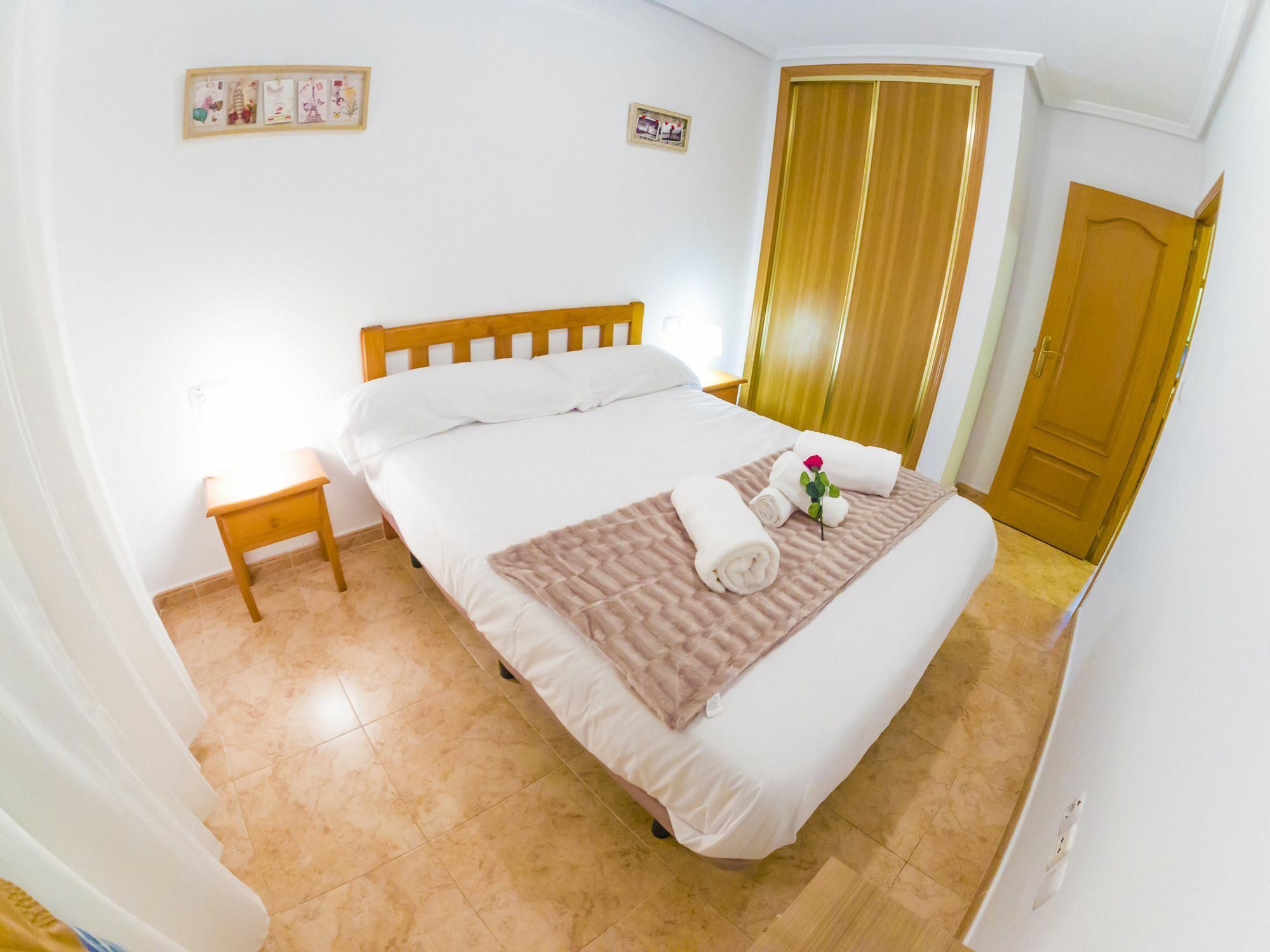 Homely Apartments Radio Murcia Torrevieja Buitenkant foto