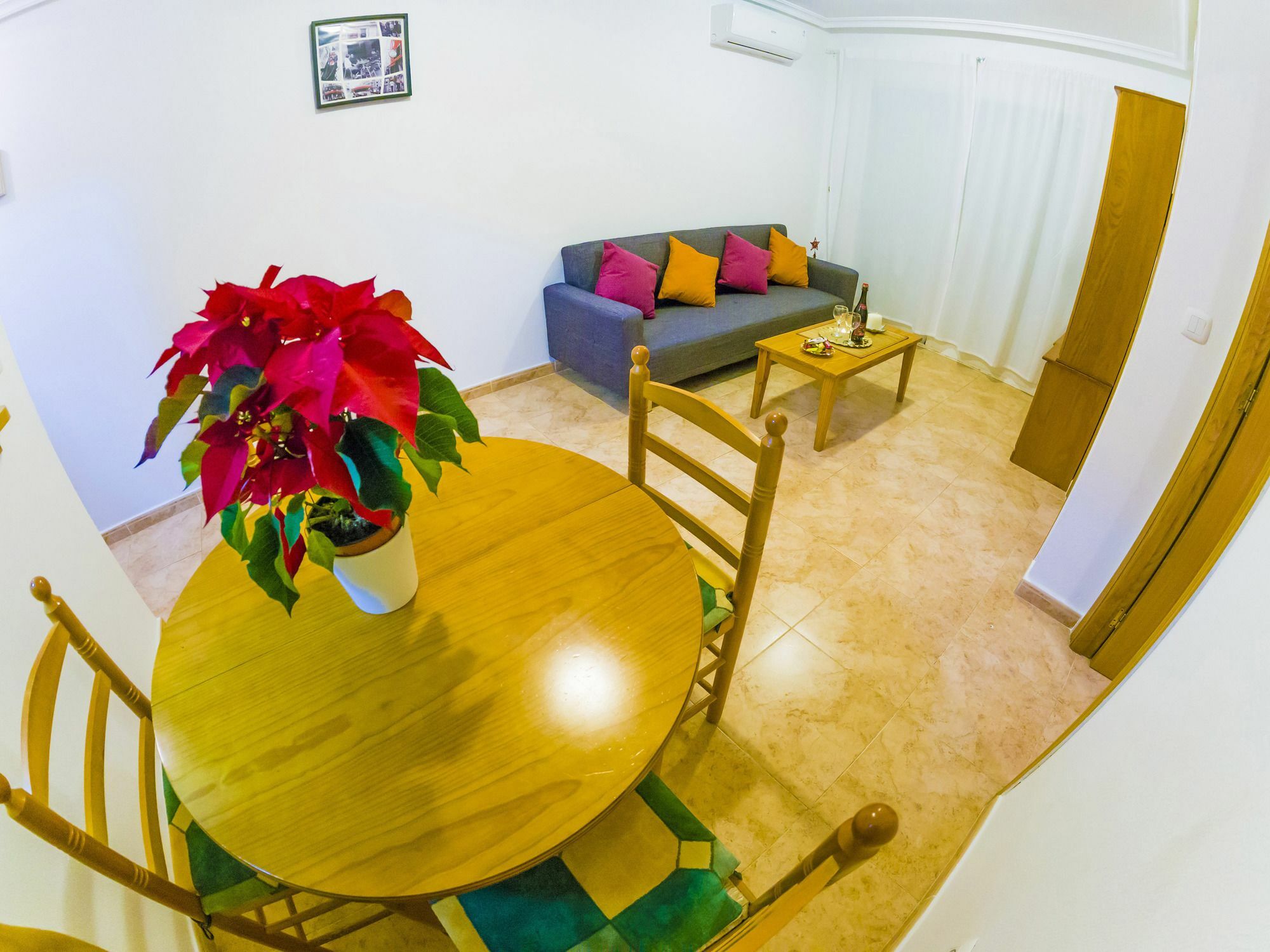 Homely Apartments Radio Murcia Torrevieja Buitenkant foto