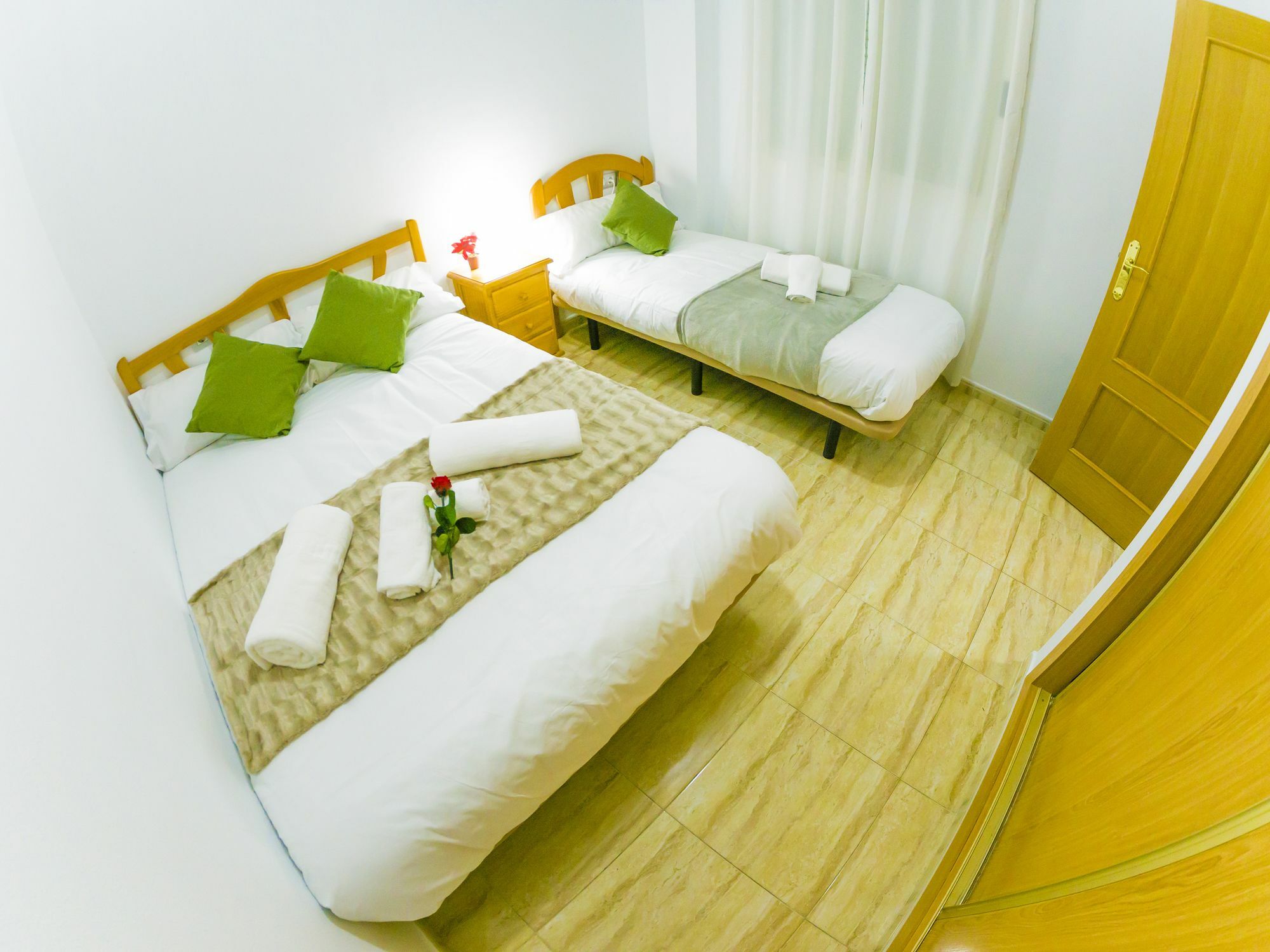 Homely Apartments Radio Murcia Torrevieja Buitenkant foto